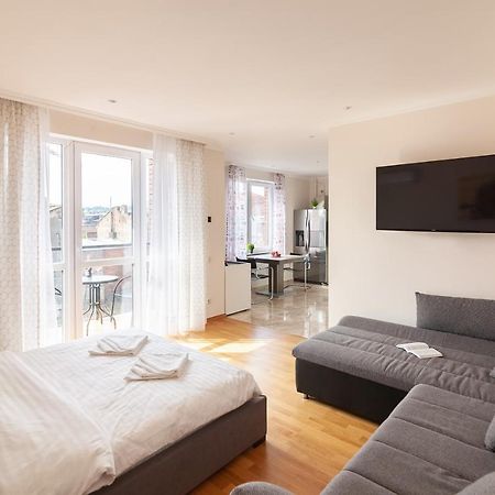 Regrand Apartment On Kulisha 47A Lviv Dış mekan fotoğraf