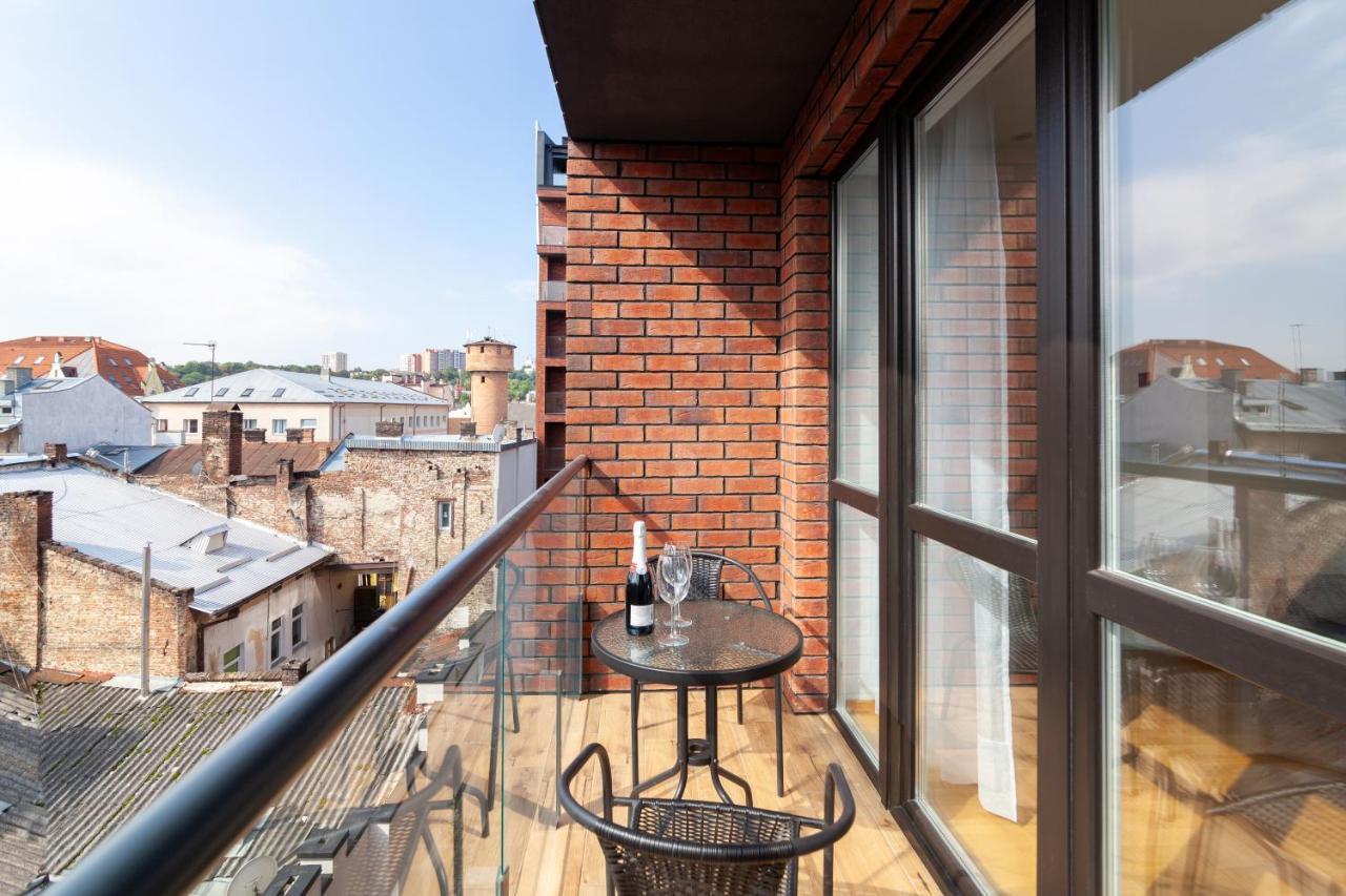 Regrand Apartment On Kulisha 47A Lviv Dış mekan fotoğraf